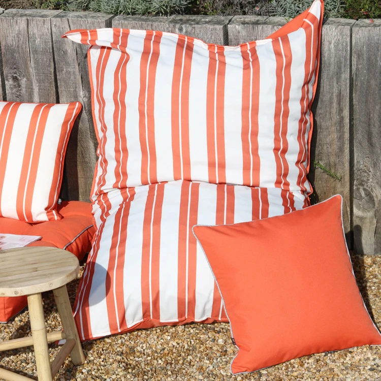 Pouf extérieur XXL à rayures