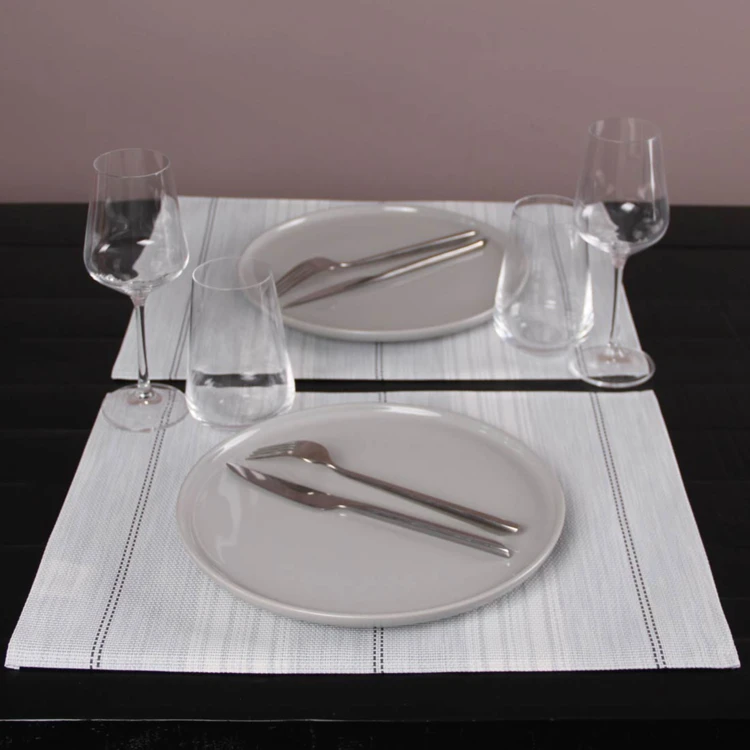 Set de table au style d'antan