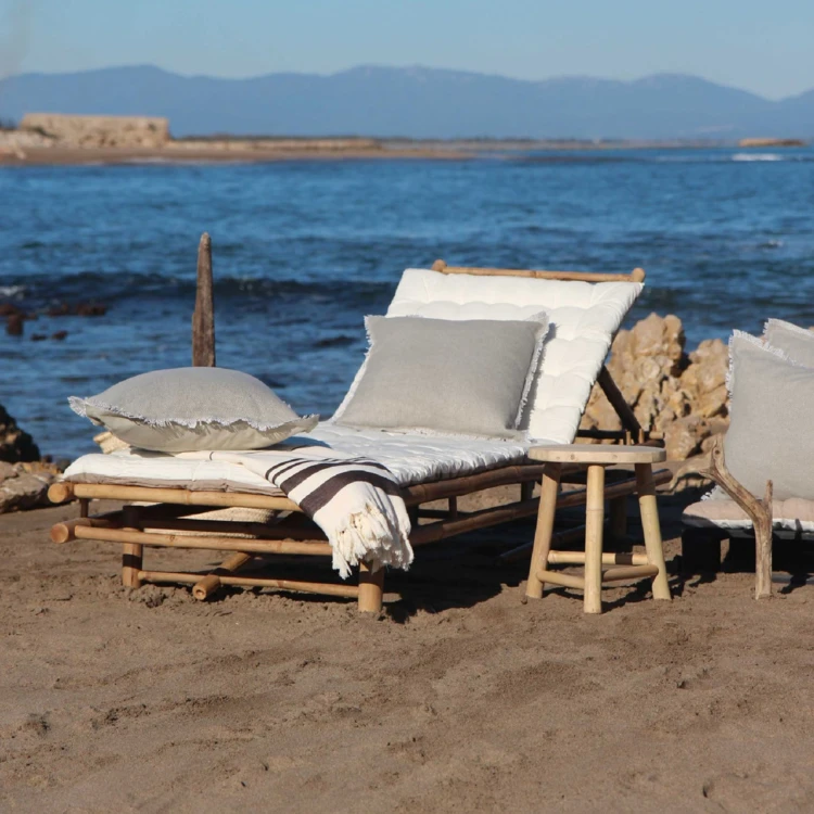 Matelas bain de soleil matelassé et bicolore