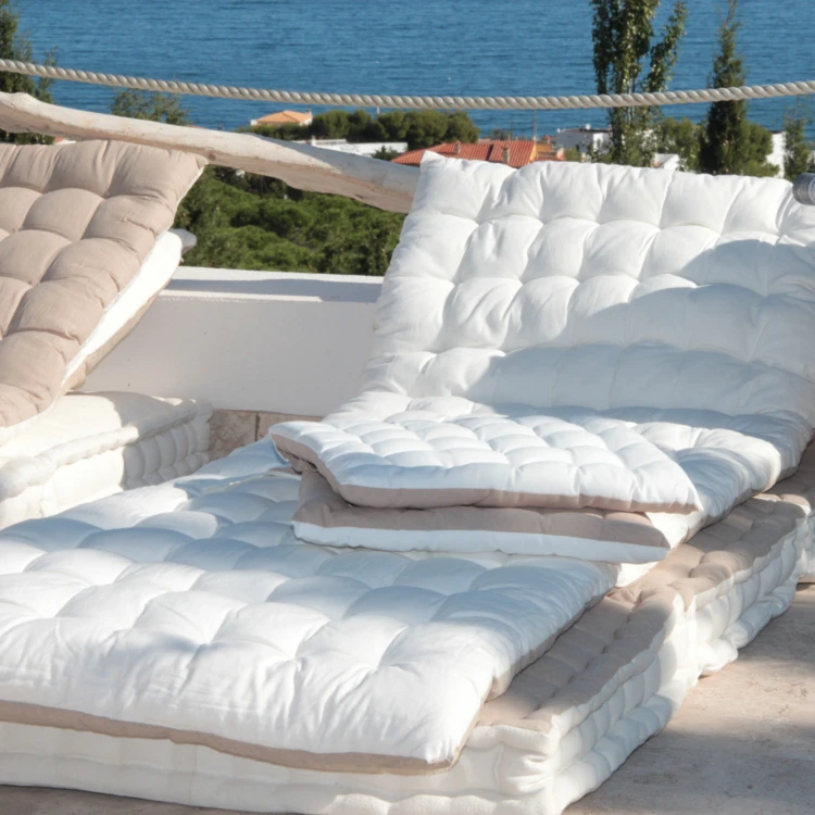 Matelas d'assisse extérieur