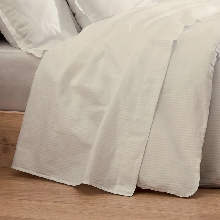 Drap plat esprit grand hôtel