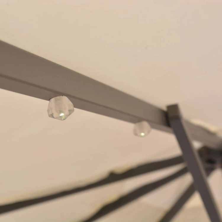 Parasol déporté Ø 300 cm avec éclairage LED