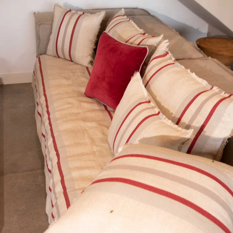 Coussin rayé en lin et coton