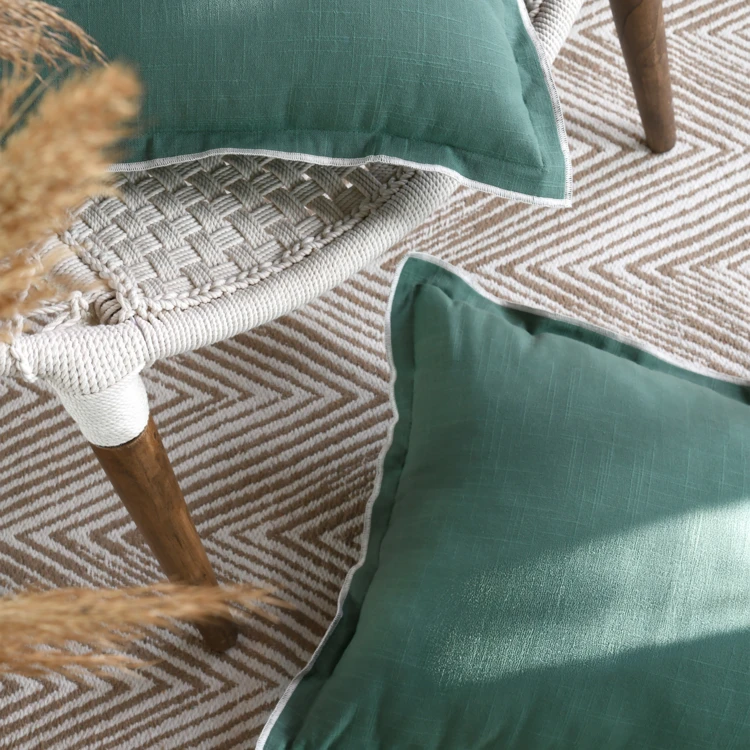 Baumwollkissen mit Textur-Effekt