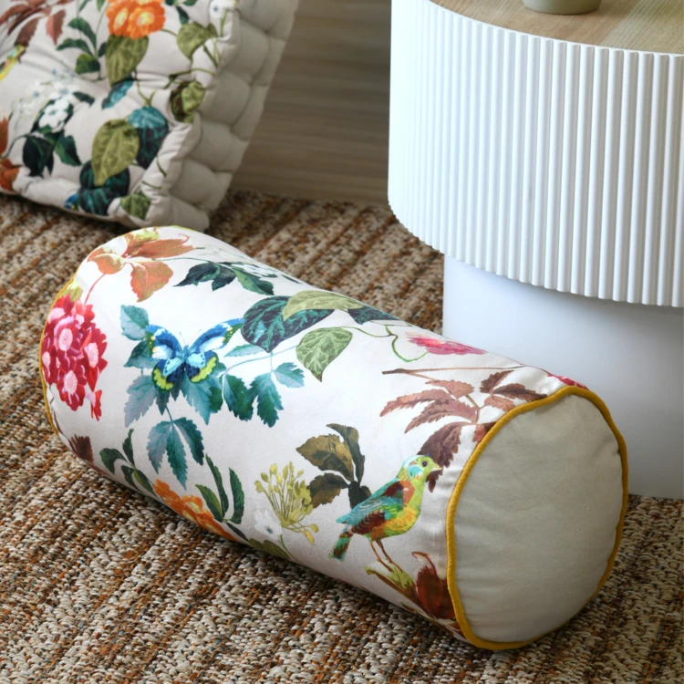 Polochon décoratif motif feuillage et oiseau