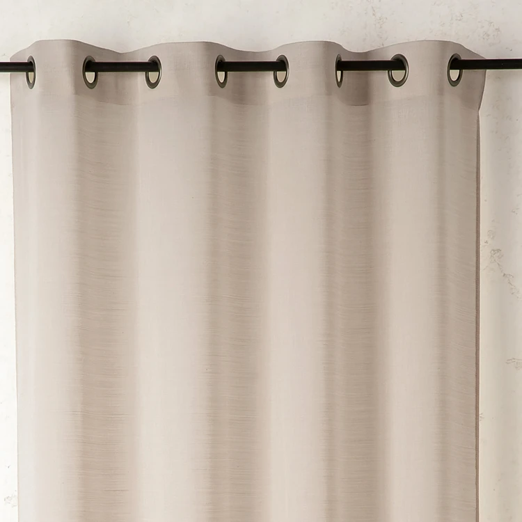 Voilage uni en laine avec oeillets