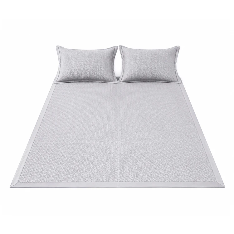 Tapis rafraichissant pour matelas et taies