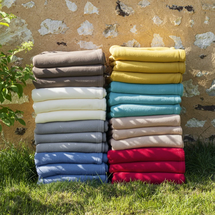 Couverture Polaire Grand Confort