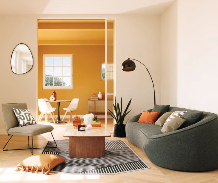 Festes 3-Sitzer-Sofa aus Bouclé in organischem Design