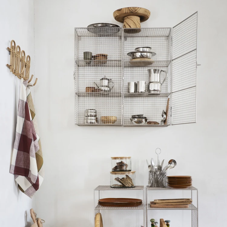 Armoire murale en fer à 3 niveaux