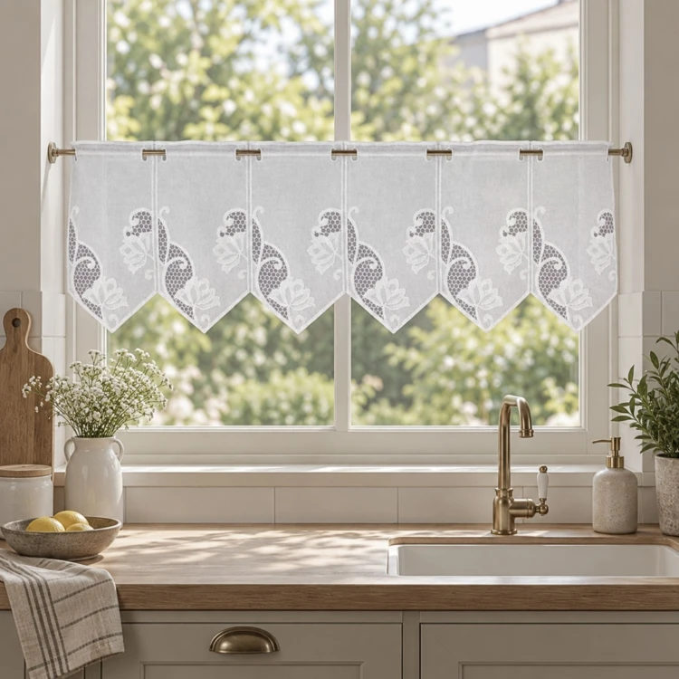 Brise bise brodé motif floral – bas à pointes droites