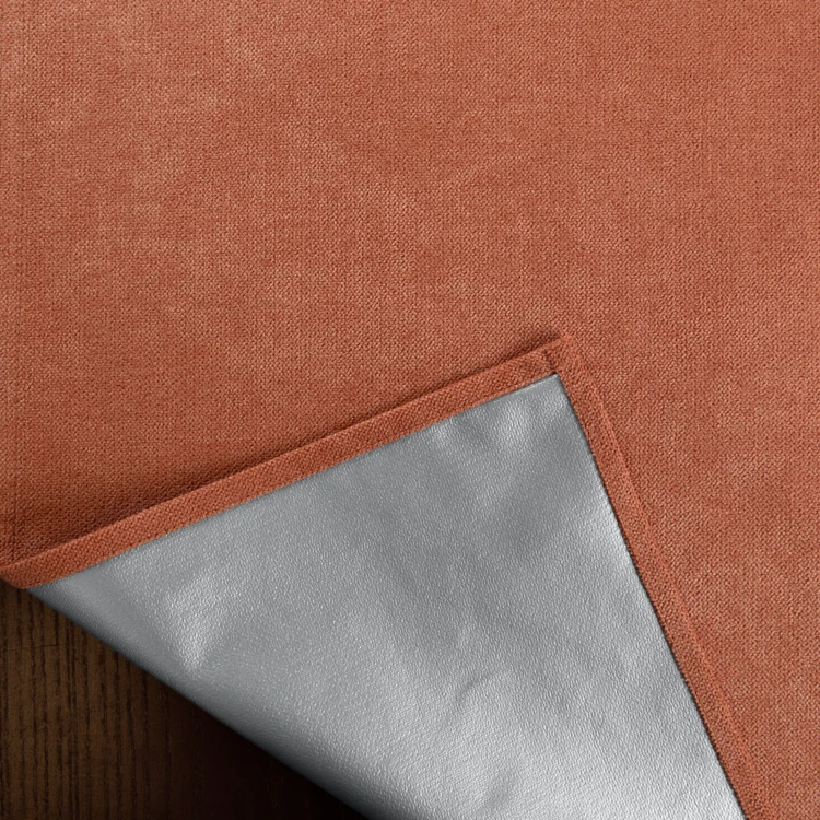 Cortina térmica 100% opaca con ojales y reflector de calor