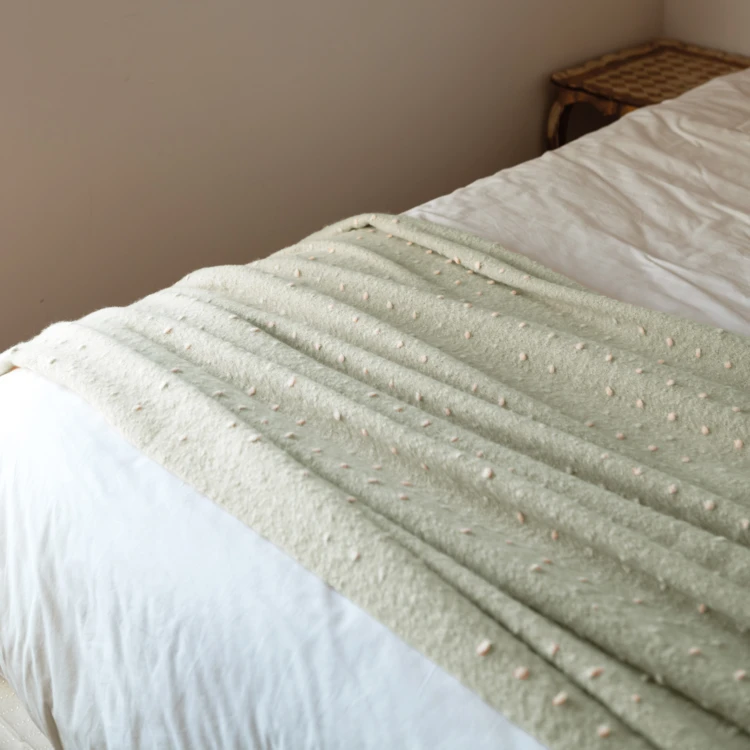 Plaid doux à franges aspect mohair