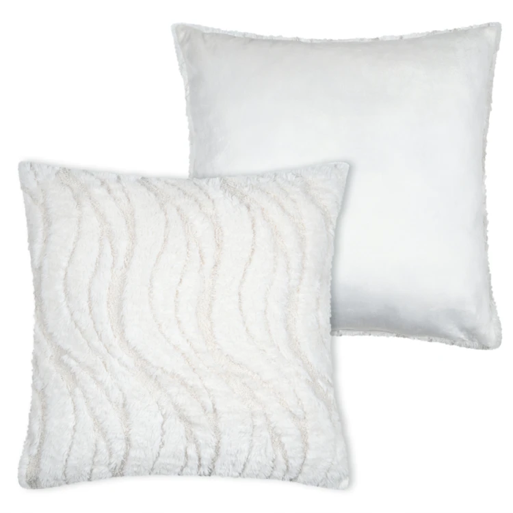 Coussin effet fourrure vagues