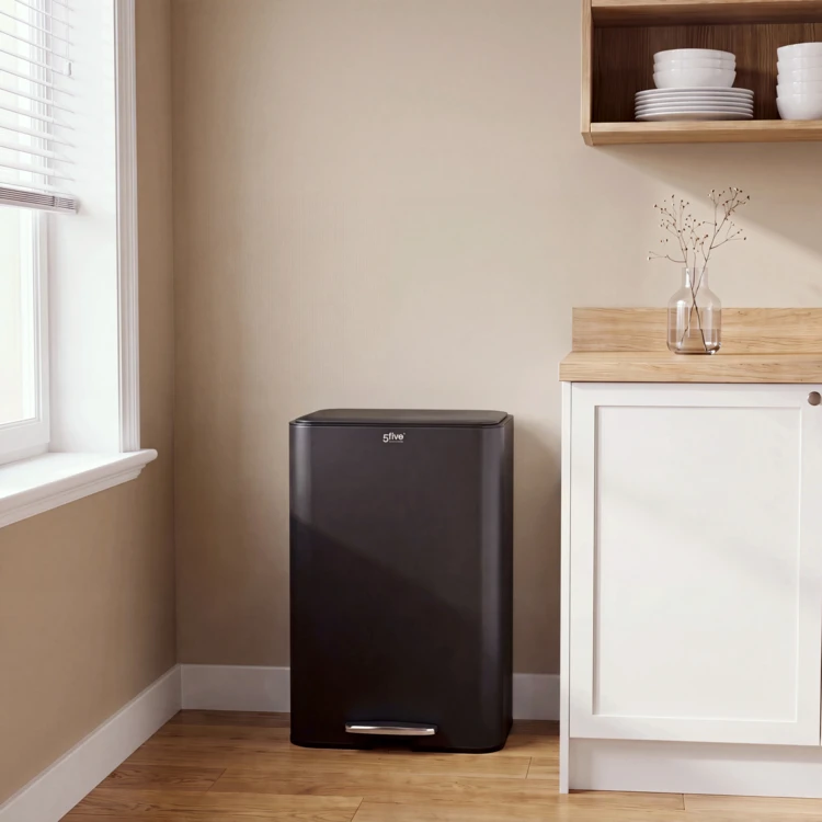 Poubelle à pédale slim en métal avec filtre anti-odeurs 50 L
