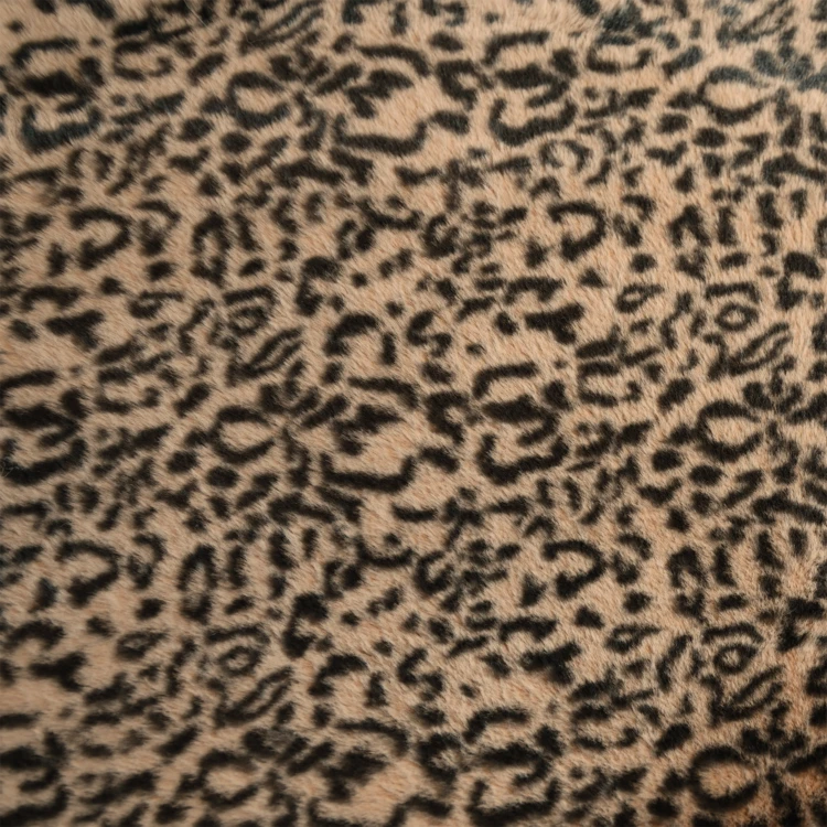 Tissu fausse fourrure léopard