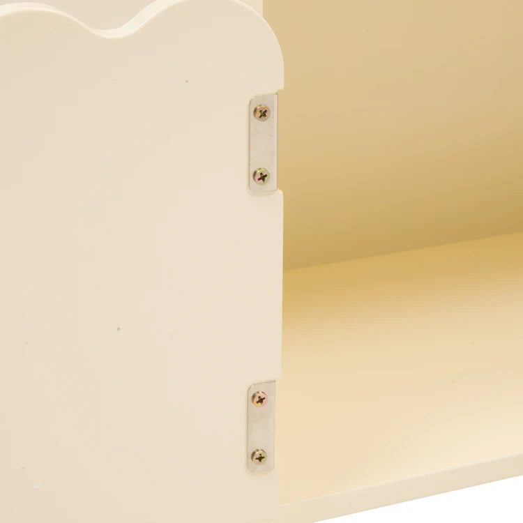 Grande bibliothèque enfant avec portes