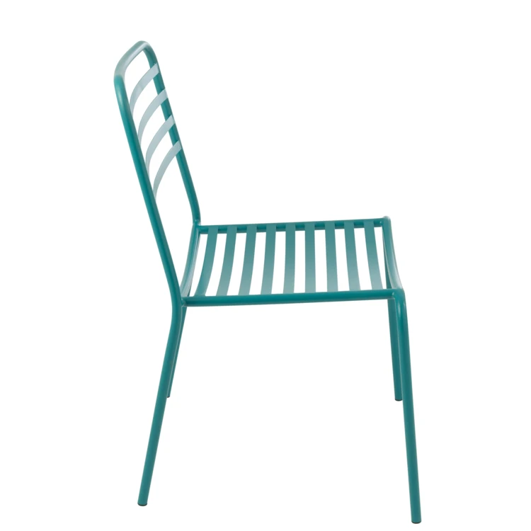Silla de jardín metálica con respaldo de listones
