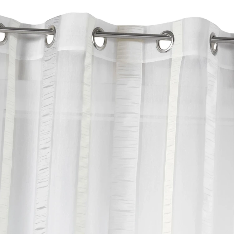 Organza velata a righe verticali