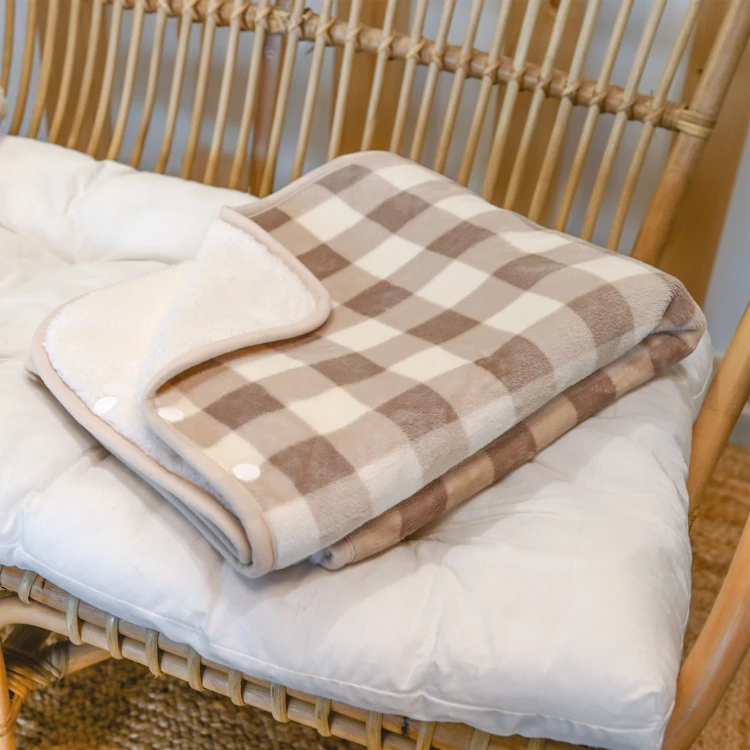 Plaid poncho 2 en 1 polaire avec boutons pression – motif vichy