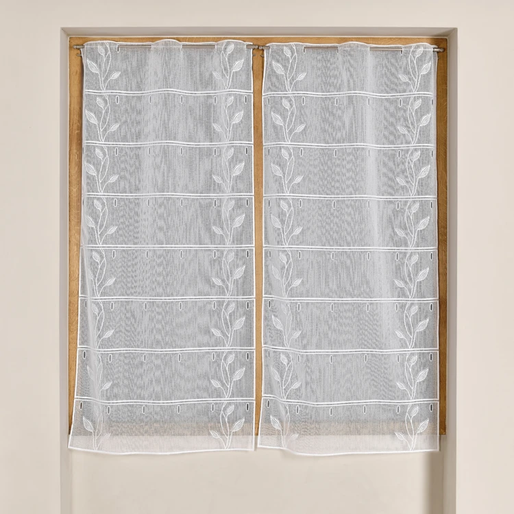 Modular aufgebaut mit einem Muster aus seitlichen Blättern