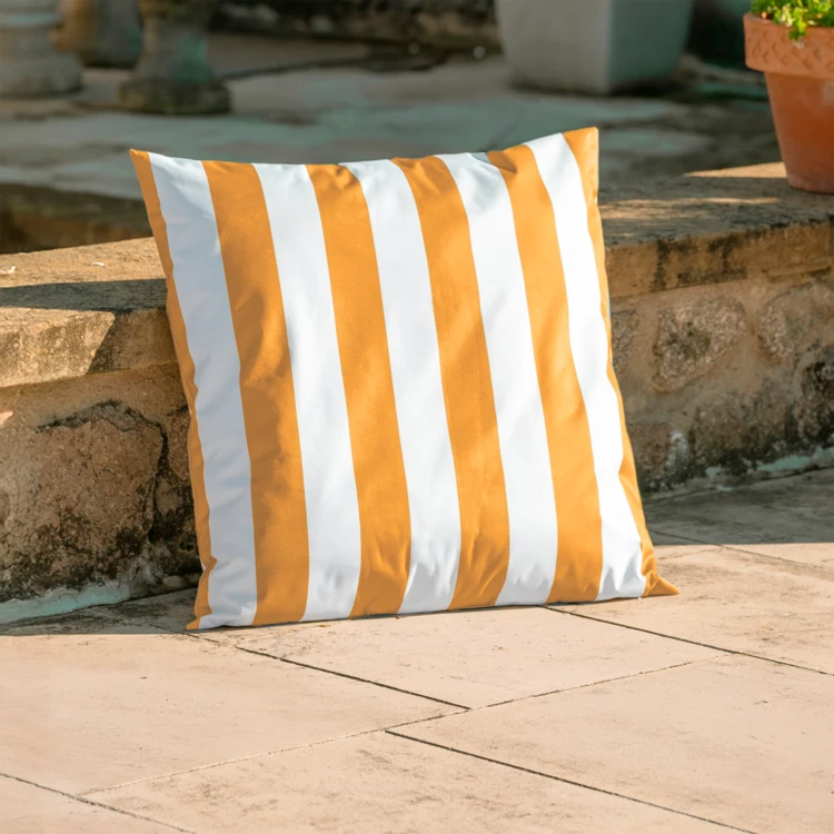 Coussin imperméable déhoussable à rayures