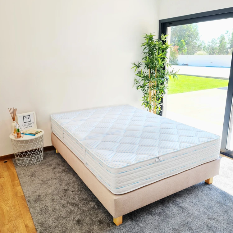 Komplettes Bettenset mit 24 cm Memoryschaum-Matratze + beigem Lattenrost