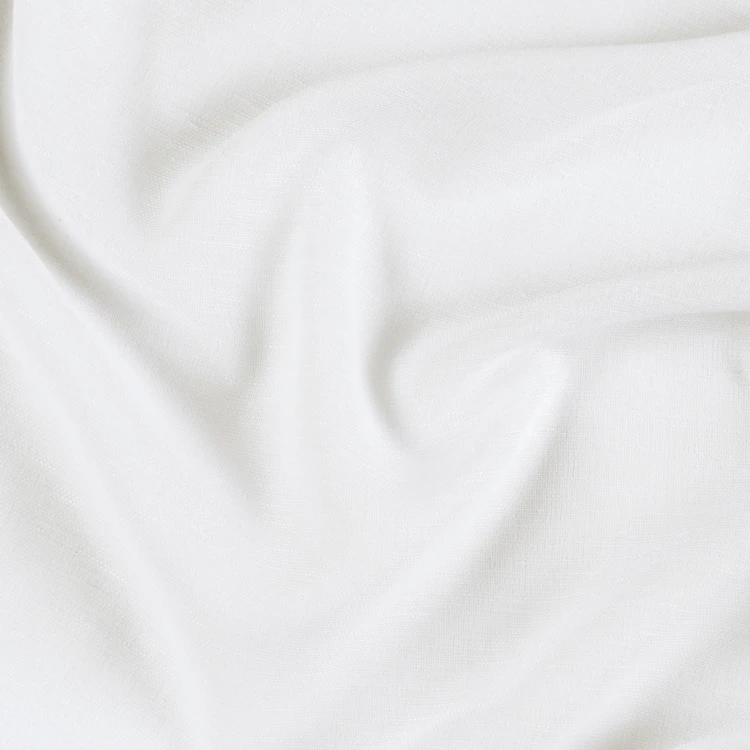 Voilestoff aus Polyester und Baumwolle mit weichem, geschmeidigem Griff