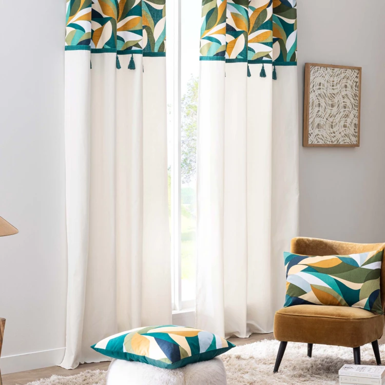 Rideau à œillets polycoton avec top feuillage graphique et pompons