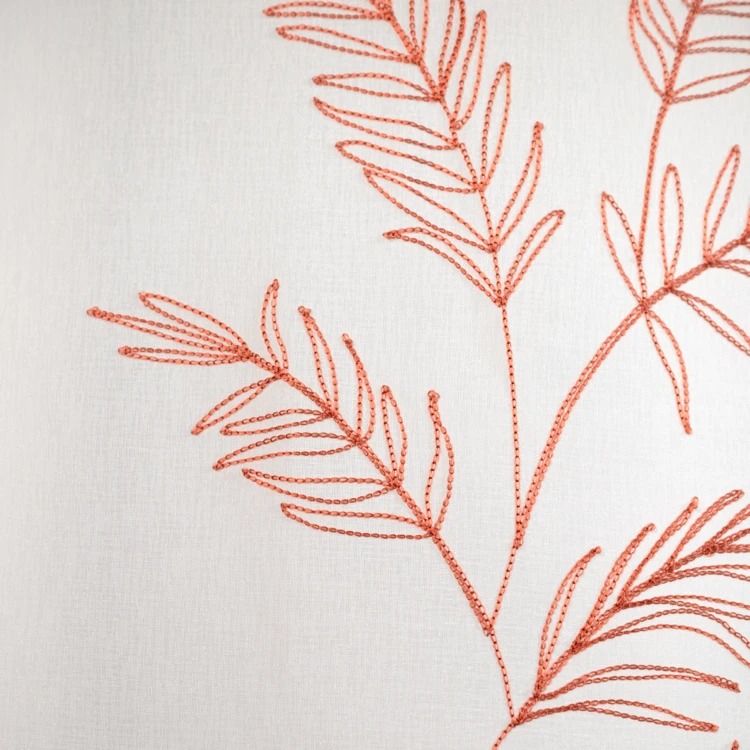 Paire voilages avec motif feuilles brodées