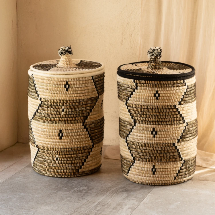 Panier à linge motifs ethniques en fibres naturelles