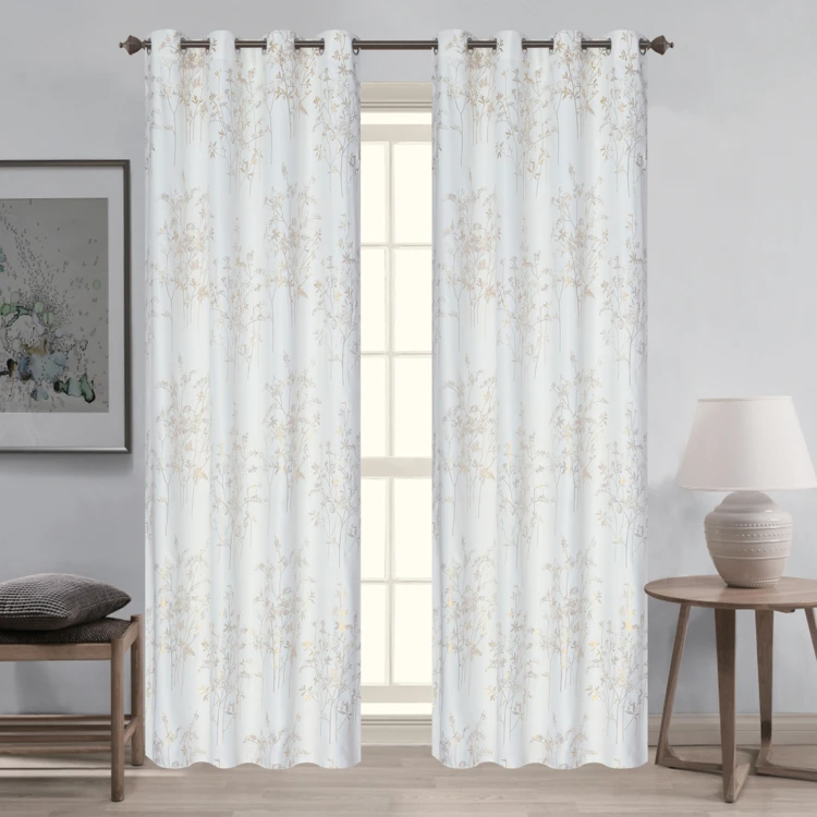 Par de cortinas opacas con ojales y estampado vegetal