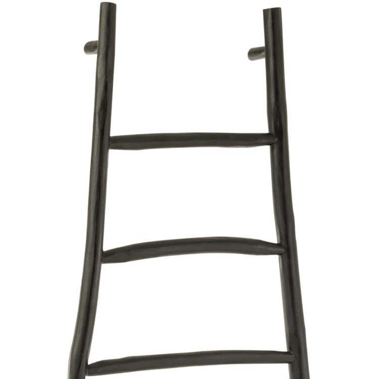 Échelle décorative en bois