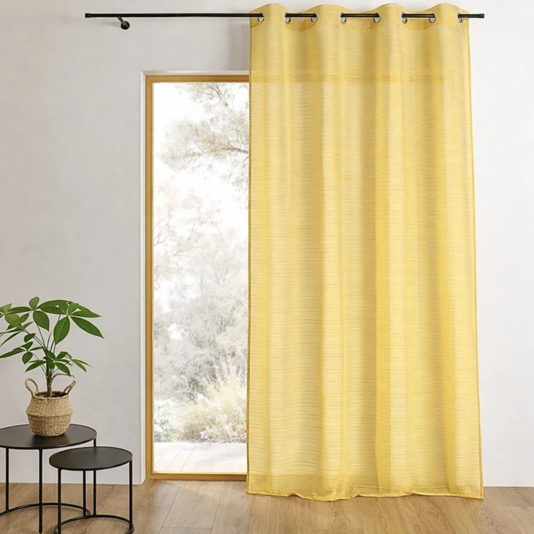 Voilage fantaisie à fines rayures