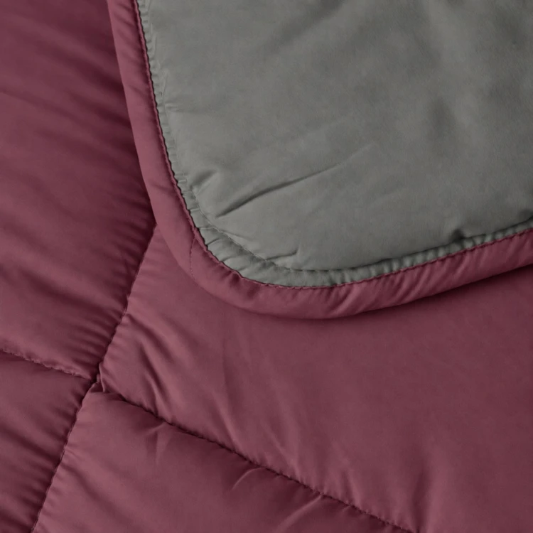 Couette chaude microfibre bicolore 400 gr/m2