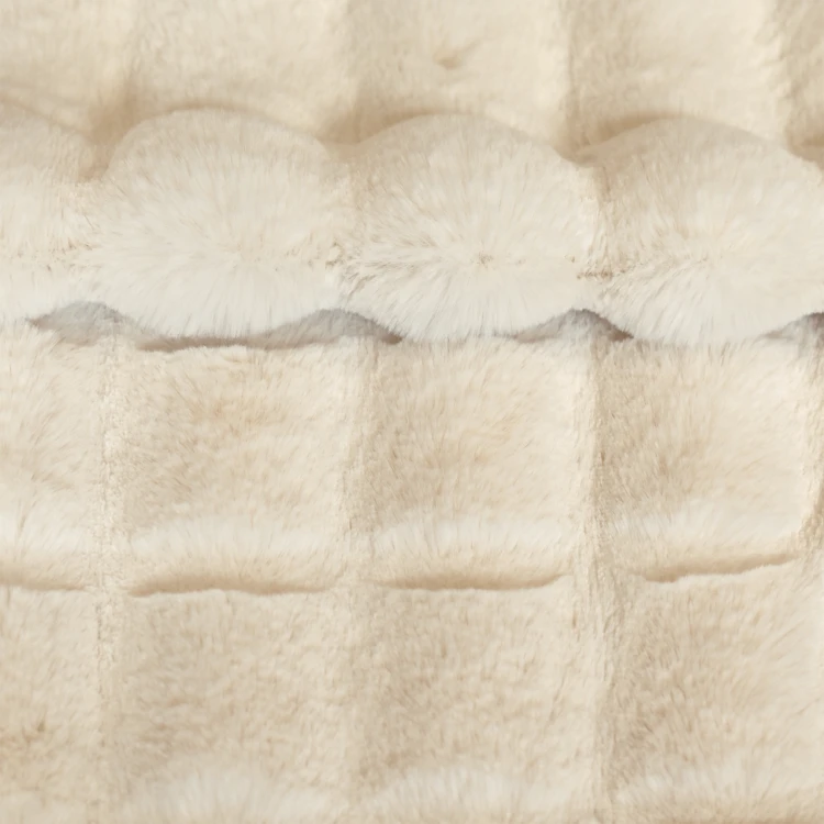 Tissu fausse fourrure imitation lapin 3D
