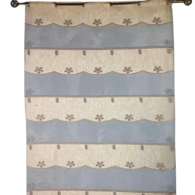 Visillo modulable de organza bordado