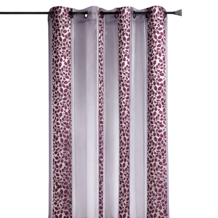 Organzavorhang mit einem Jacquard Blumenmotiv