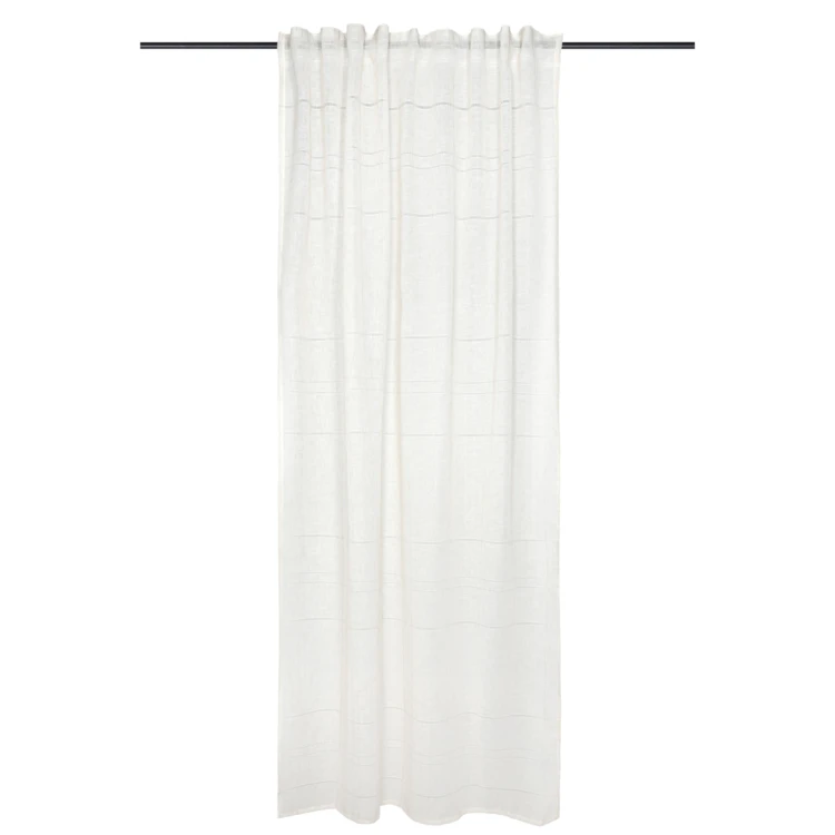 Tenda filtrante con strisce traforate