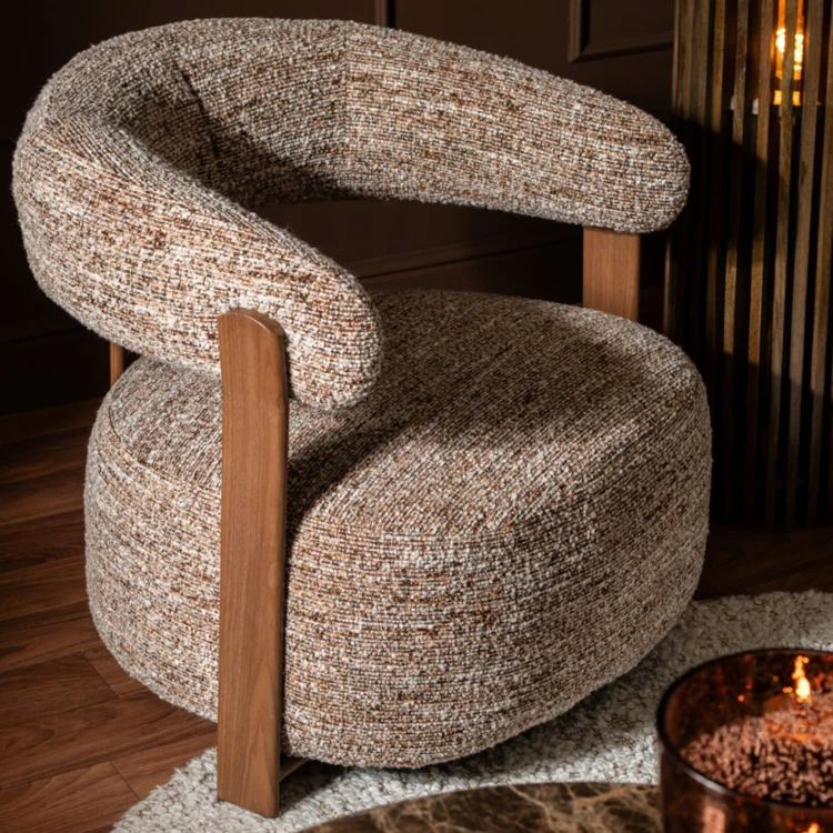Fauteuil en textile avec rembourrage en mousse