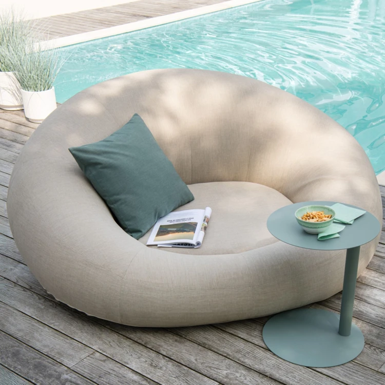 Fauteuil rond extérieur