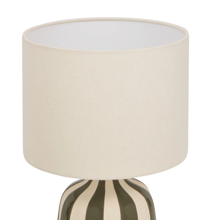 Lampe à poser en céramique rayée avec abat-jour textile