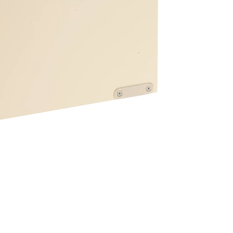 Bibliothèque enfant  maison avec portes