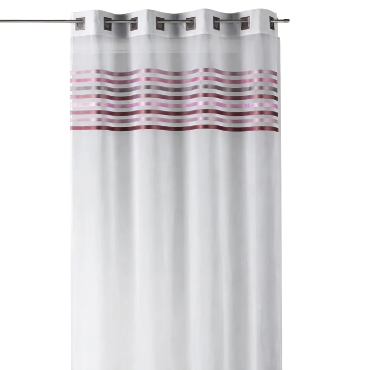 Voilage étamine parement tissé dans le haut