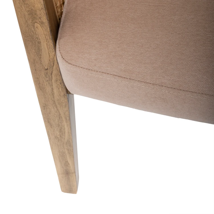 Fauteuil avec cannage et structure en bois