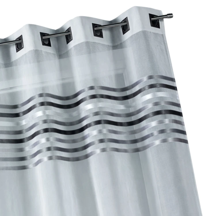 Voilage étamine parement tissé dans le haut