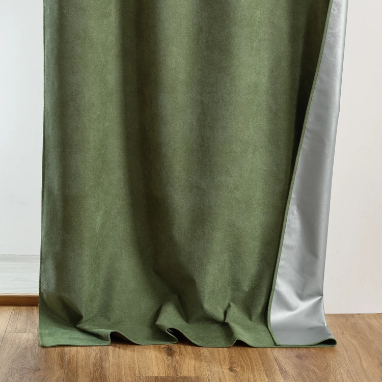 Cortina térmica 100% opaca con ojales y reflector de calor