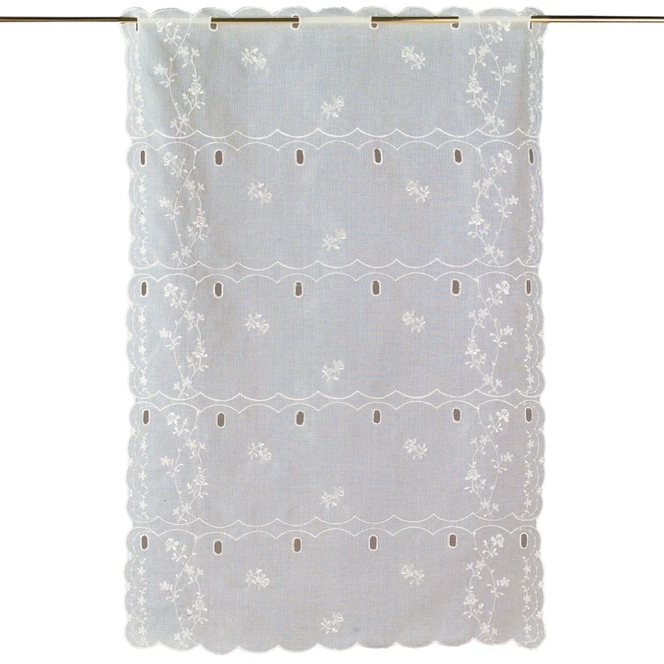 Tejido modular bordado con flores