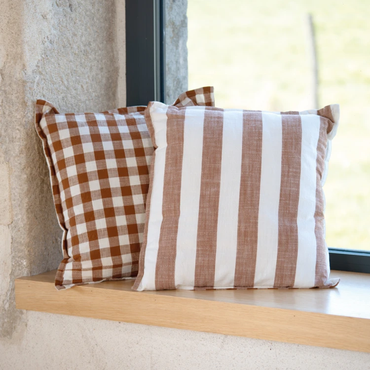 Housse de coussin rayures et vichy en coton flammé