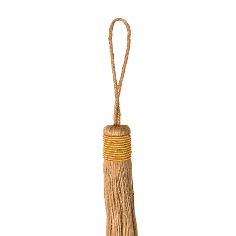 Fermacravatta con nappina naturale